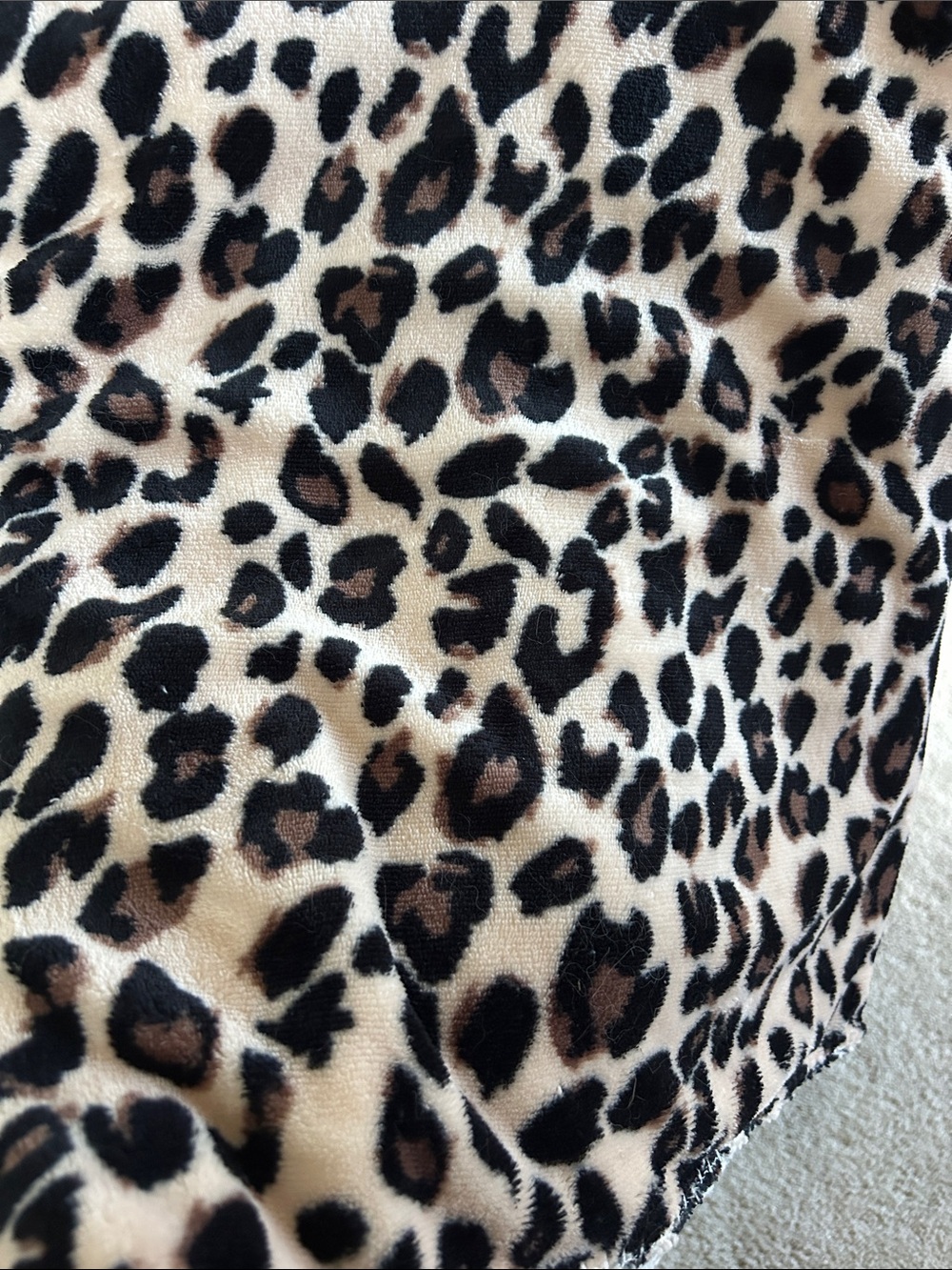 Leopard Print throw blanket - Black & Brown Animal Print